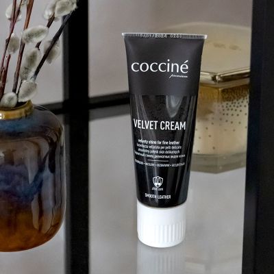 Coccinè Velvet Cream –  Бежов крем за деликатни кожи