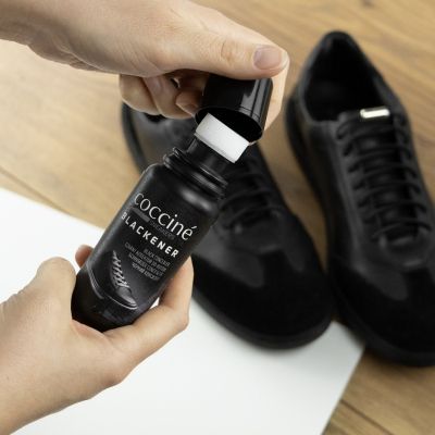 Coccinè Sneakers Blackener - Коректор за черни маратонки